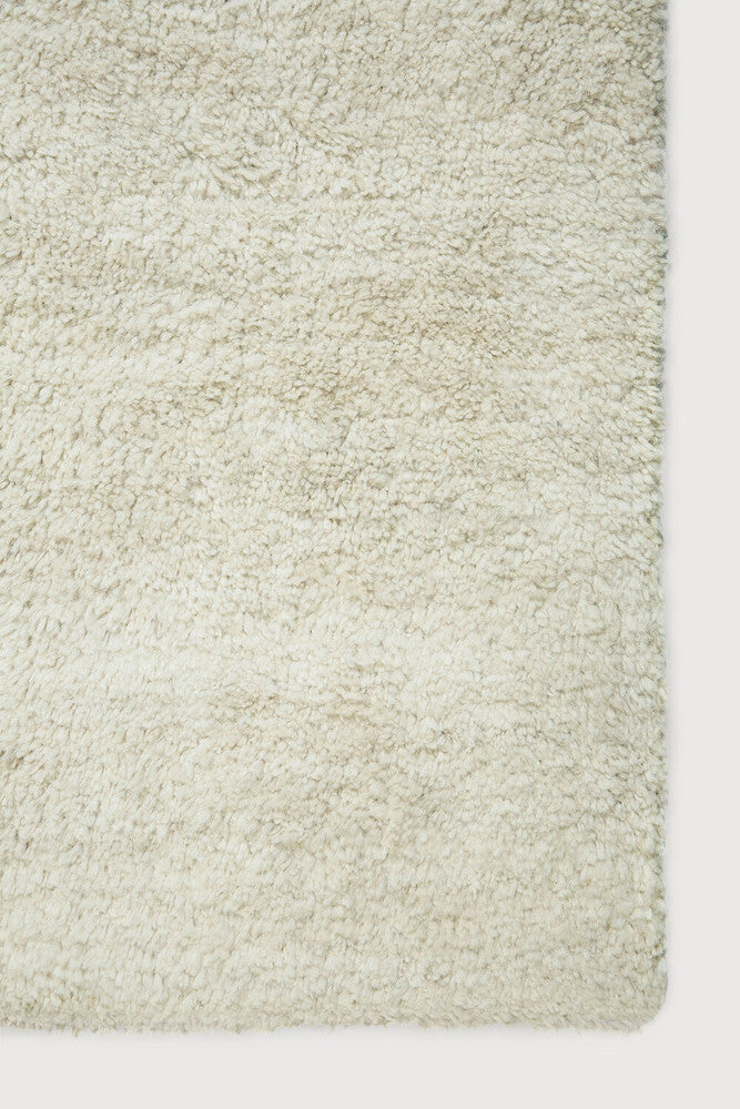 Dunes rug | by ASHTARI x ETHNICRAFT DESIGN STUDIO