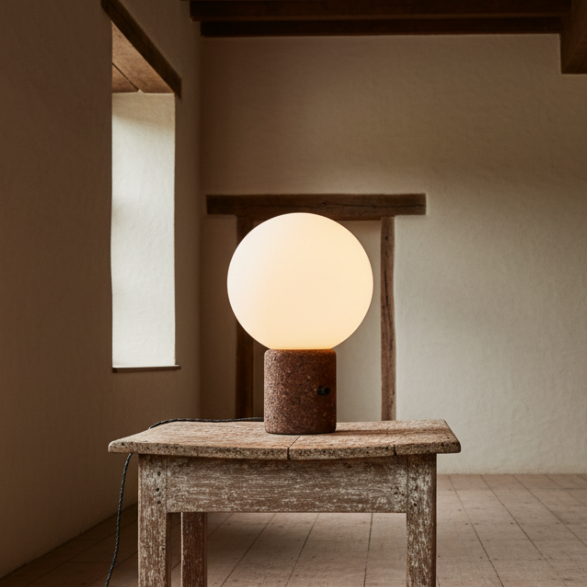 Monocle Table Lamp